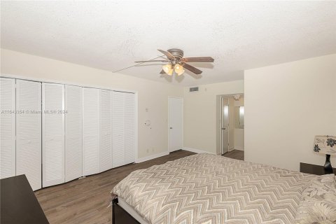 Copropriété à vendre à Pompano Beach, Floride: 3 chambres, 129.13 m2 № 1355279 - photo 16