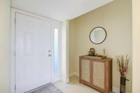 Condo in Coconut Creek, Florida, 2 bedrooms  № 1168475 - photo 21