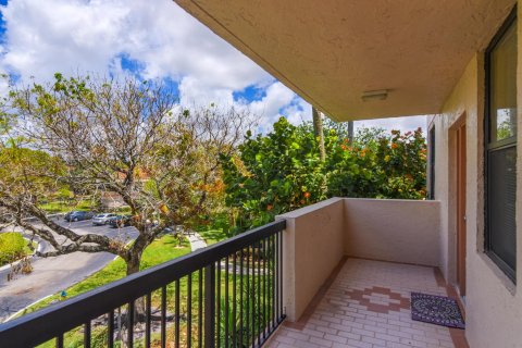 Condo in Coconut Creek, Florida, 2 bedrooms  № 1168475 - photo 19