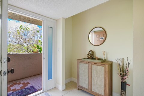 Condo in Coconut Creek, Florida, 2 bedrooms  № 1168475 - photo 20