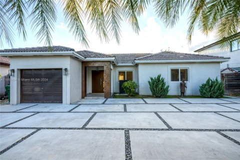 Casa en venta en Miami, Florida, 3 dormitorios, 144.56 m2 № 1413765 - foto 4