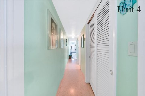 Immobilier commercial à vendre à Pompano Beach, Floride: 125.23 m2 № 510853 - photo 23