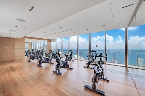 Condo in Miami, Florida, 1 bedroom  № 1385883 - photo 25