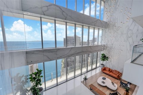 Condominio en venta en Miami, Florida, 1 dormitorio, 90.67 m2 № 1385883 - foto 4