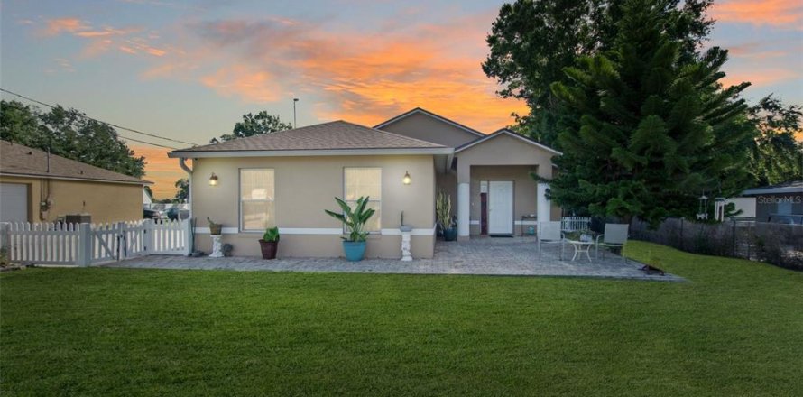 Casa en Winter Haven, Florida 3 dormitorios, 137.03 m2 № 1352775