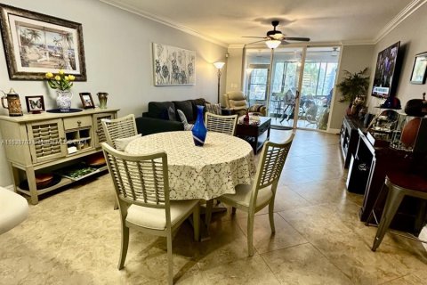 Copropriété à vendre à Pompano Beach, Floride: 2 chambres, 98.94 m2 № 1310900 - photo 9