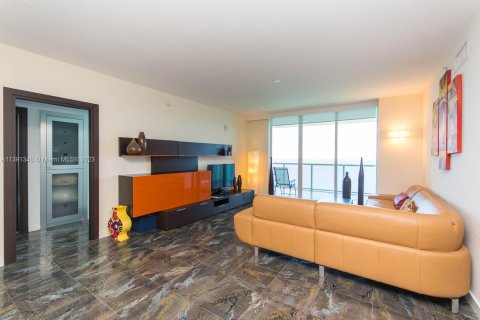 Copropriété à vendre à Sunny Isles Beach, Floride: 2 chambres, 148.83 m2 № 513428 - photo 5