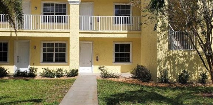 Condo in Land O' Lakes, Florida, 1 bedroom  № 1255875