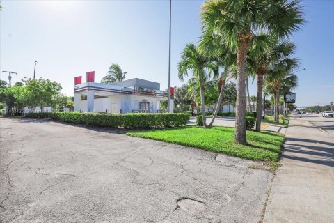 Купить коммерческую недвижимость в Сент-Луси, Флорида № 1102450 - фото 9