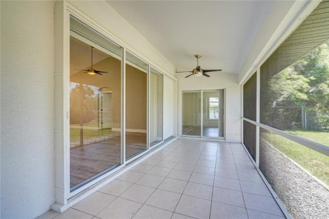 House in North Port, Florida 3 bedrooms, 175.77 sq.m. № 1112798 - photo 30