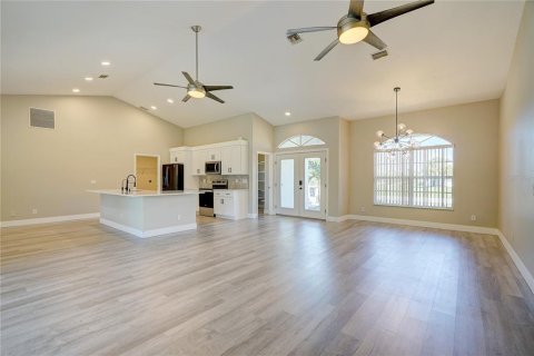 Casa en venta en North Port, Florida, 3 dormitorios, 175.77 m2 № 1112798 - foto 16