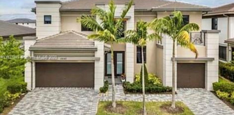 House in Parkland, Florida 6 bedrooms, 429.39 sq.m. № 290425