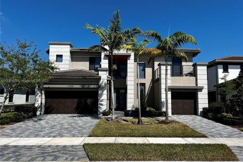 House in Parkland, Florida 6 bedrooms, 429.39 sq.m. № 290425 - photo 4