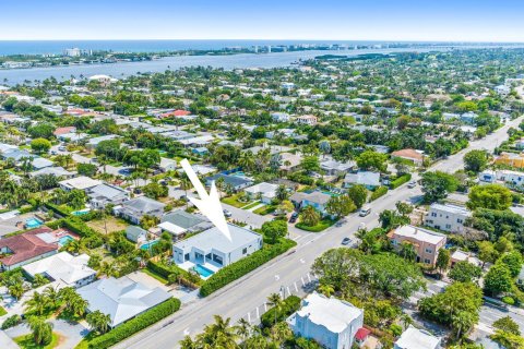 Villa ou maison à vendre à Lake Worth, Floride: 4 chambres, 252.79 m2 № 1187284 - photo 2