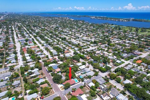 Casa en venta en Lake Worth, Florida, 3 dormitorios, 128.39 m2 № 1188806 - foto 6