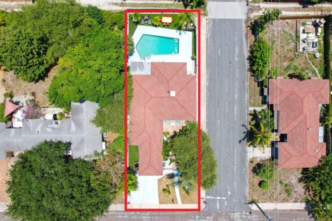 Casa en venta en Lake Worth, Florida, 3 dormitorios, 128.39 m2 № 1188806 - foto 8