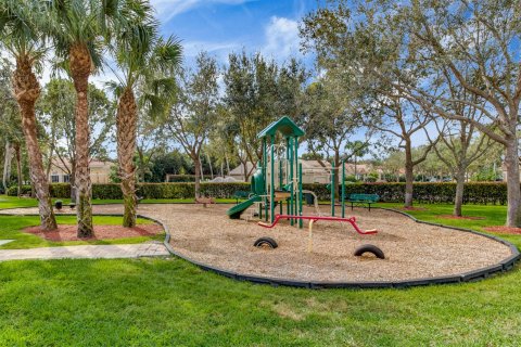 Villa ou maison à vendre à Boynton Beach, Floride: 3 chambres, 199.28 m2 № 1187287 - photo 3