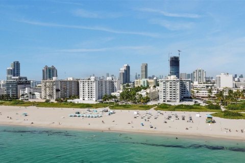 Condo in Miami Beach, Florida, 1 bedroom  № 781628 - photo 19