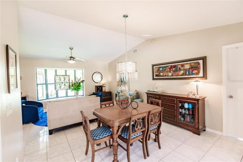 Casa en venta en Cape Coral, Florida, 3 dormitorios, 155.24 m2 № 1351114 - foto 11