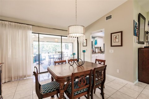 Casa en venta en Cape Coral, Florida, 3 dormitorios, 155.24 m2 № 1351114 - foto 12