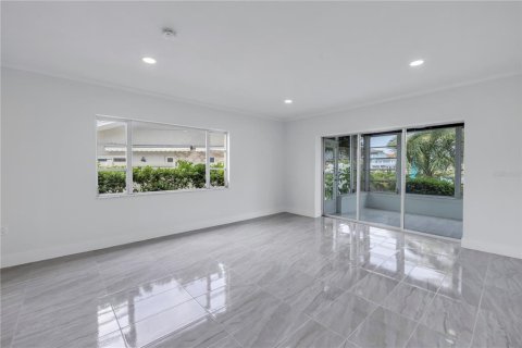 Copropriété à vendre à Clearwater, Floride: 2 chambres, 148.27 m2 № 1258712 - photo 9