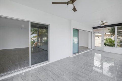 Copropriété à vendre à Clearwater, Floride: 2 chambres, 148.27 m2 № 1258712 - photo 20