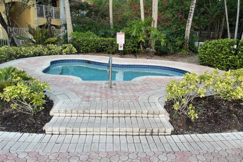 Condominio en venta en Coconut Creek, Florida, 2 dormitorios, 94.3 m2 № 1221009 - foto 16