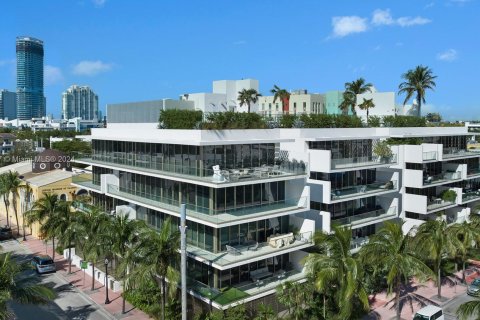 Condominio en venta en Miami Beach, Florida, 3 dormitorios, 197.05 m2 № 1013680 - foto 6