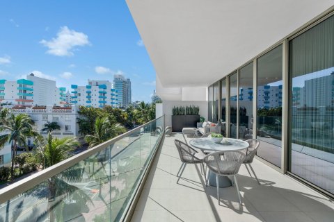 Condominio en venta en Miami Beach, Florida, 3 dormitorios, 197.05 m2 № 1013680 - foto 20