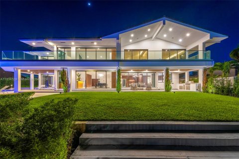 Villa ou maison à vendre à Hallandale Beach, Floride: 5 chambres, 616.03 m2 № 1013583 - photo 3