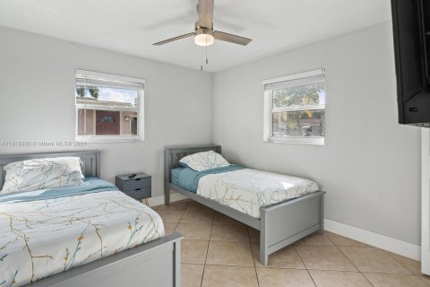 Casa en venta en Dania Beach, Florida, 3 dormitorios, 83.61 m2 № 1239586 - foto 9