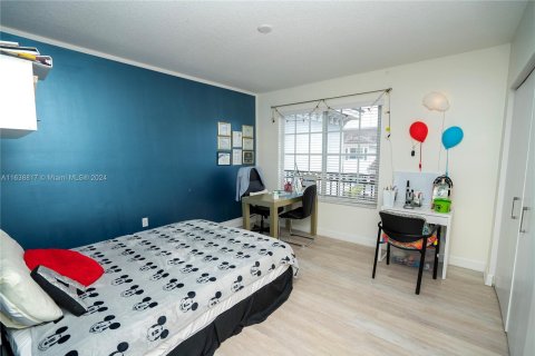 Townhouse in Lauderhill, Florida 2 bedrooms, 104.05 sq.m. № 1311001 - photo 23