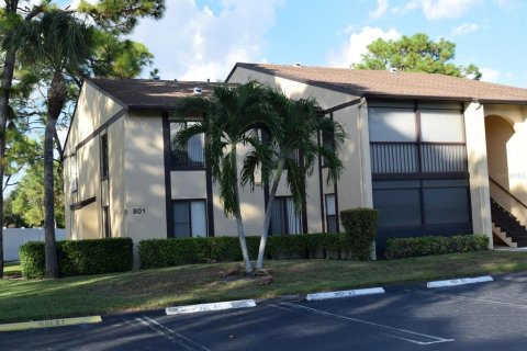 Condominio en venta en Greenacres, Florida, 2 dormitorios, 103.21 m2 № 1148495 - foto 1