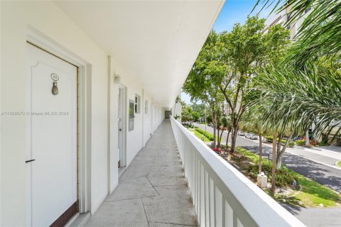 Apartment in Fort Lauderdale, Florida 1 bedroom, 65.96 sq.m. № 1385779 - photo 6