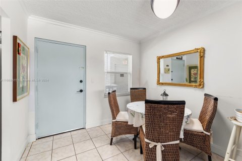 Apartment in Fort Lauderdale, Florida 1 bedroom, 65.96 sq.m. № 1385779 - photo 7