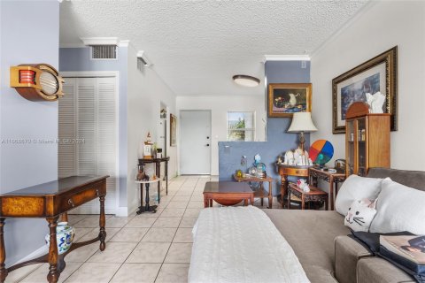 Apartment in Fort Lauderdale, Florida 1 bedroom, 65.96 sq.m. № 1385779 - photo 14