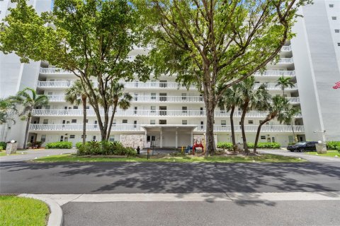 Apartment in Fort Lauderdale, Florida 1 bedroom, 65.96 sq.m. № 1385779 - photo 3