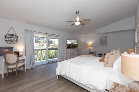 Condominio en venta en Hutchinson Island South, Florida, 3 dormitorios, 169.83 m2 № 839842 - foto 13