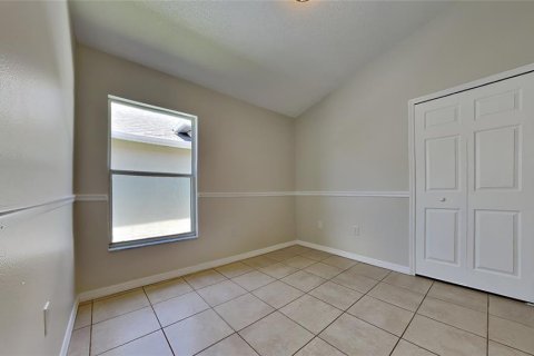 House in Kissimmee, Florida 3 bedrooms, 119.29 sq.m. № 1322603 - photo 11