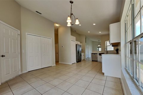 Villa ou maison à vendre à Kissimmee, Floride: 3 chambres, 119.29 m2 № 1322603 - photo 4