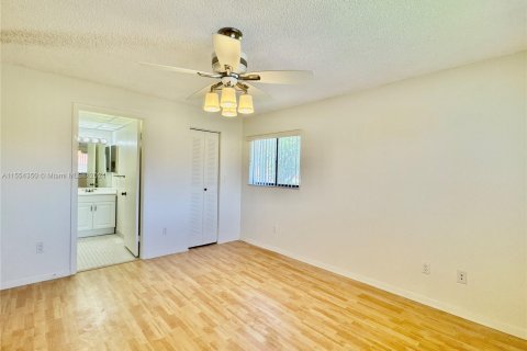 Copropriété à vendre à Tamarac, Floride: 2 chambres, 76.83 m2 № 1077908 - photo 26