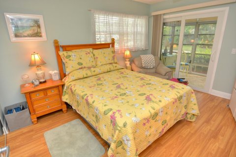 Condominio en venta en Stuart, Florida, 2 dormitorios, 89.37 m2 № 1097415 - foto 13