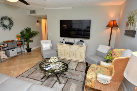 Condominio en venta en Stuart, Florida, 2 dormitorios, 89.37 m2 № 1097415 - foto 26