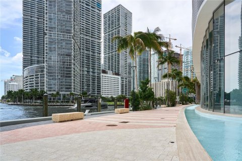 Copropriété à vendre à Miami, Floride: 7 chambres, 1845.78 m2 № 1358755 - photo 12