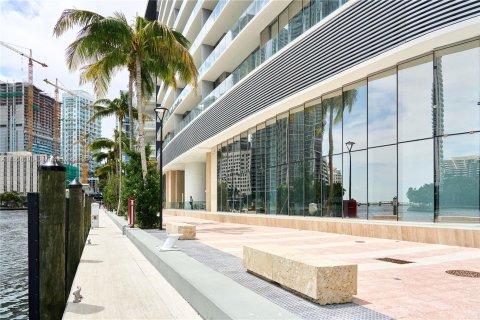 Copropriété à vendre à Miami, Floride: 7 chambres, 1845.78 m2 № 1358755 - photo 16