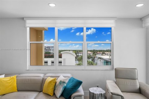 Copropriété à vendre à Hollywood, Floride: 2 chambres, 111.3 m2 № 1358756 - photo 14