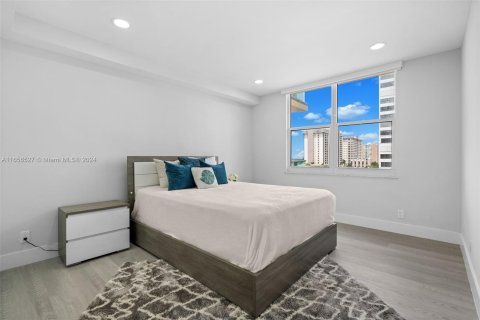 Copropriété à vendre à Hollywood, Floride: 2 chambres, 111.3 m2 № 1358756 - photo 26