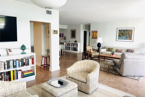 Copropriété à vendre à Miami Beach, Floride: 2 chambres, 164.99 m2 № 1236880 - photo 2