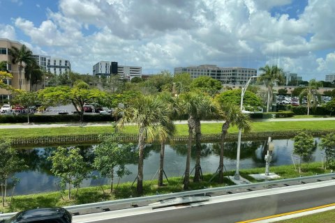 Condominio en alquiler en Doral, Florida, 3 dormitorios, 104.42 m2 № 1293062 - foto 11