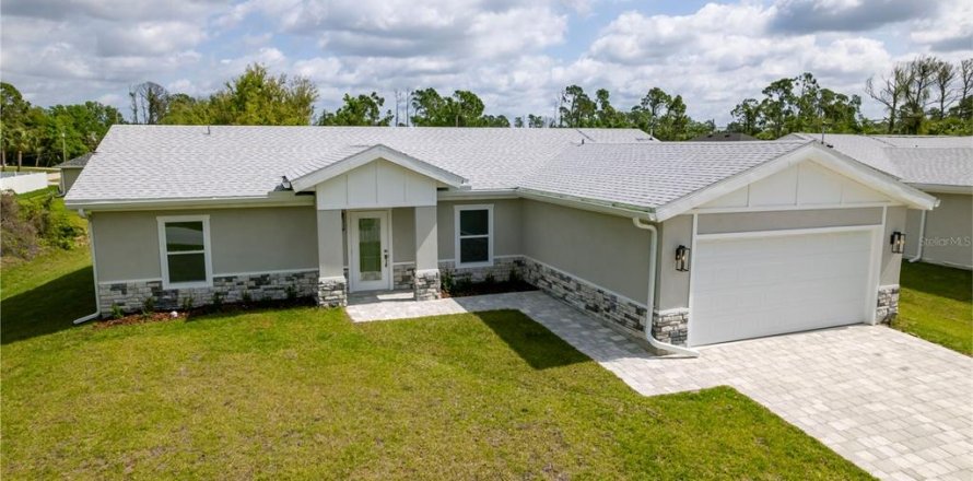 Villa ou maison à North Port, Floride 3 chambres, 150.5 m2 № 1382073